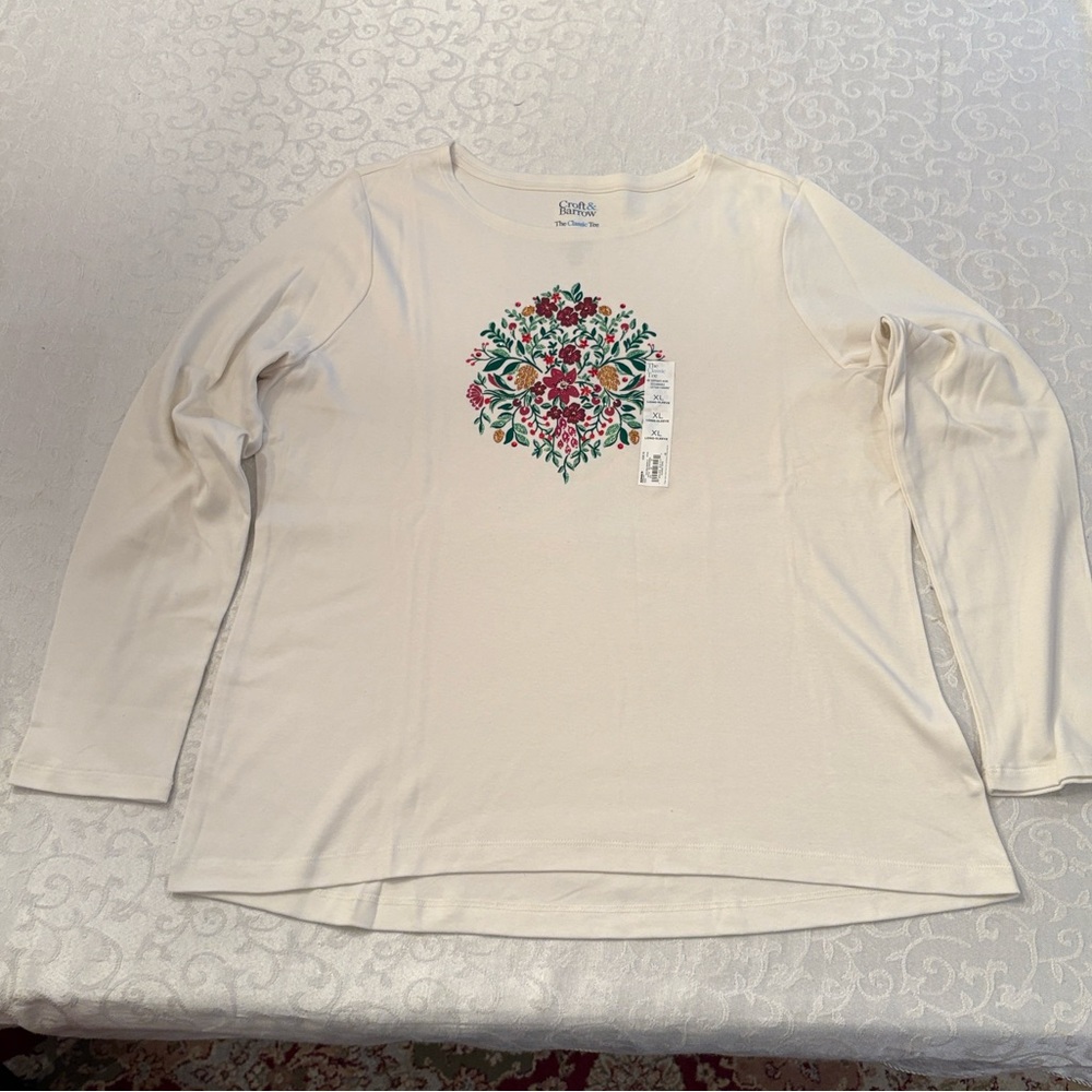 Croft & Barrow Holiday Long Sleeve Tee Shirts Set of 2 - Picture 7 of 12